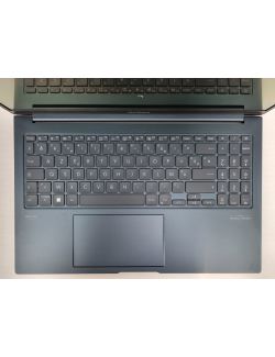 Laptop Asus ZenBook 15 15,6" OLED 2.8k 0.2ms 120Hz R7 7735U 32/256GB W11H - 7