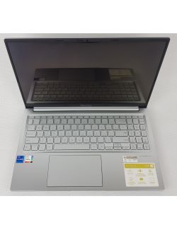 Laptop Asus Vivobook 15 15,6" OLED FHD 60Hz i7-1255U 16/256GB W11H USB 3.2 - 2